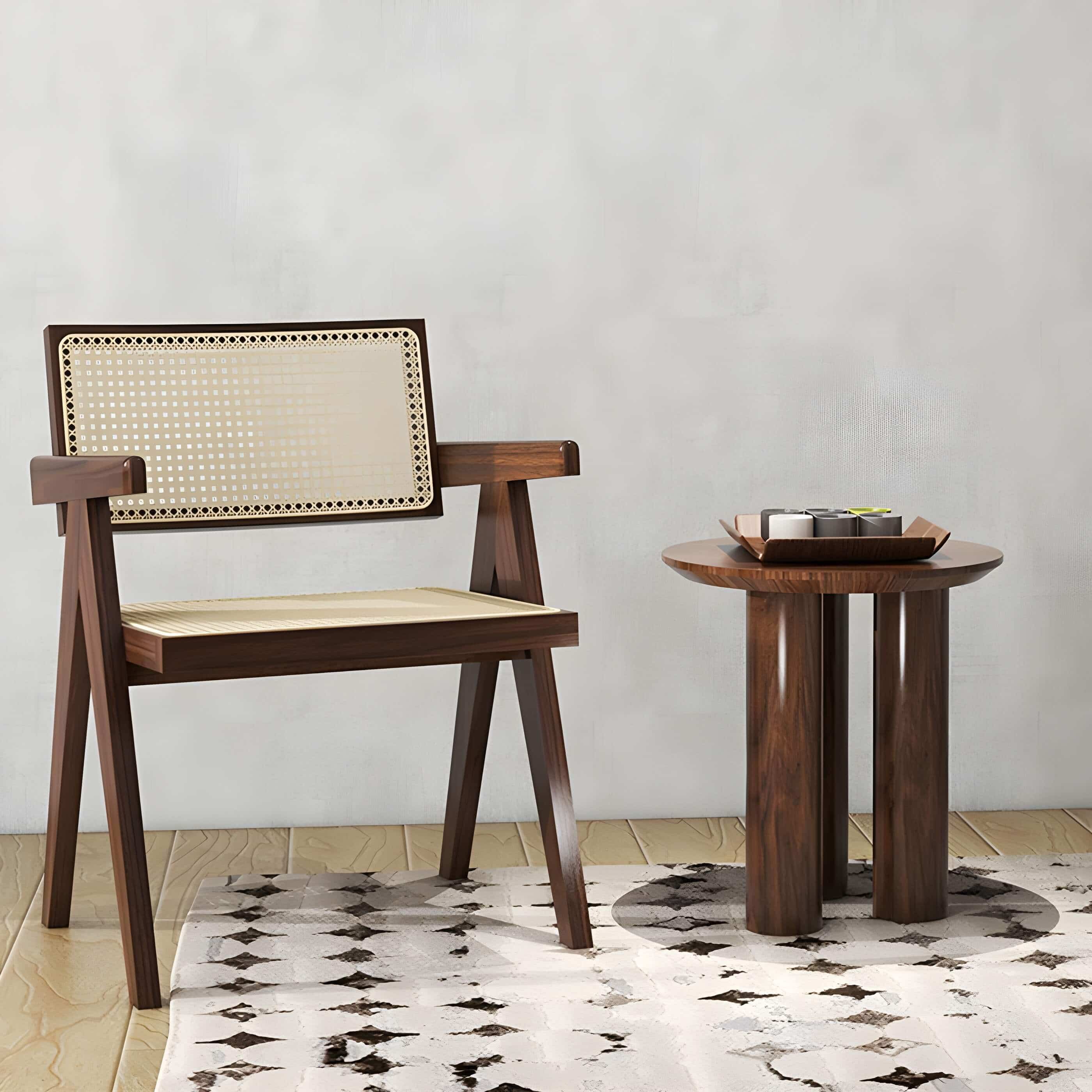 Idris circle wooden side table with 3 legs